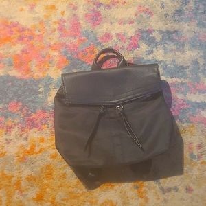 Botmkier New York mini backpack